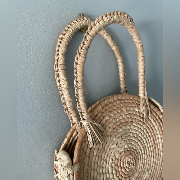FREE with any Purchase
- Round Straw Weaved Double Handle Purse - Picture 5 of 10